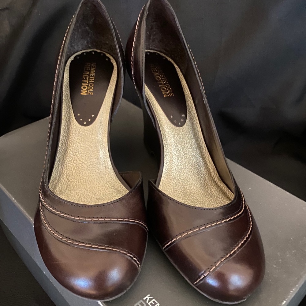 Black brand new wedge shoes Kenneth Cole Reaction